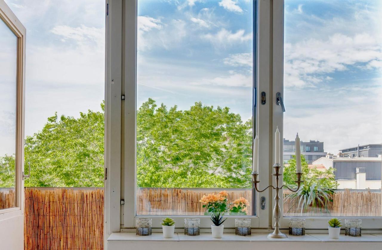 Excellent Downtown Location & City Rooftop Views Åbo Exteriör bild