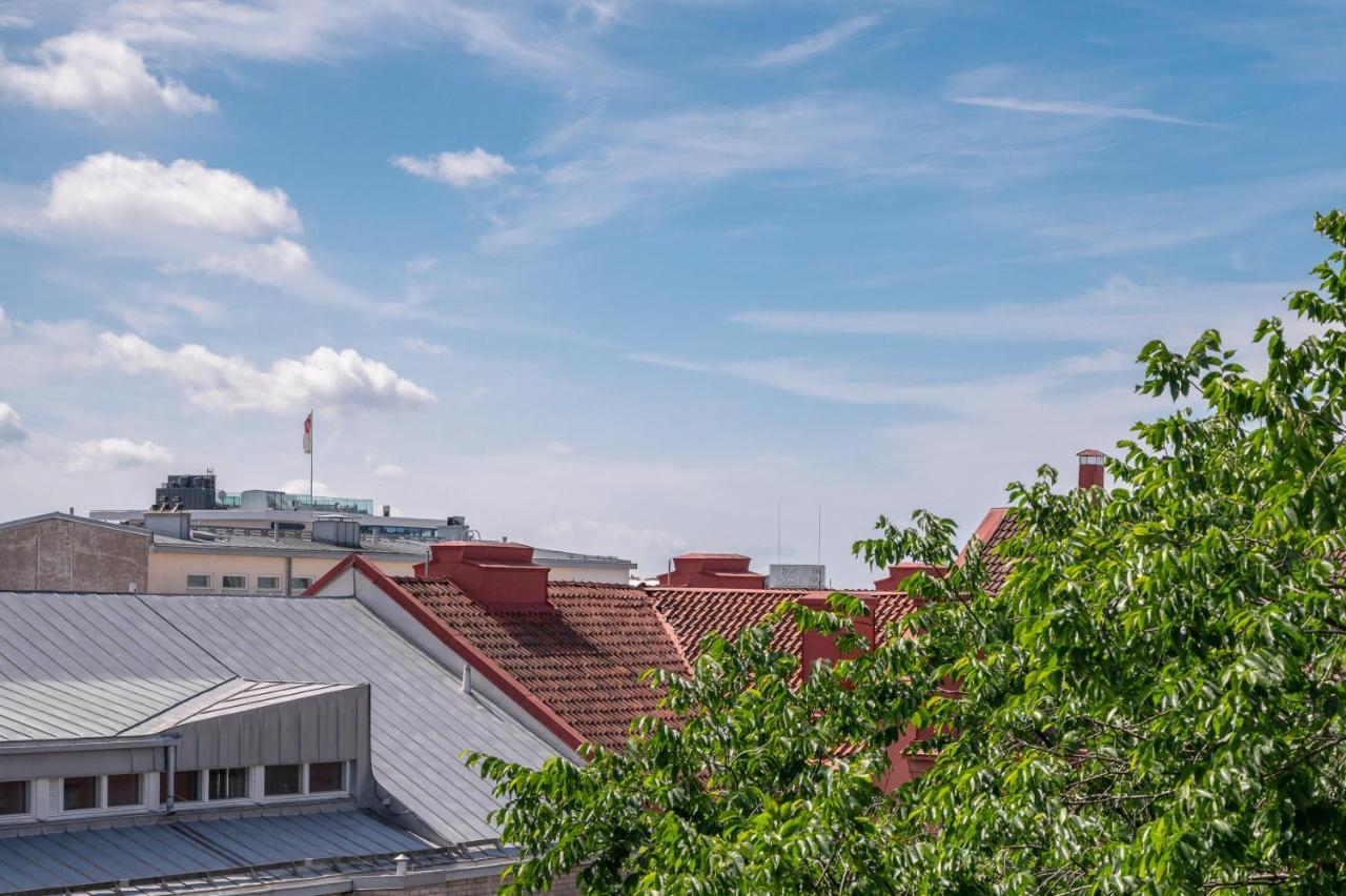 Excellent Downtown Location & City Rooftop Views Åbo Exteriör bild